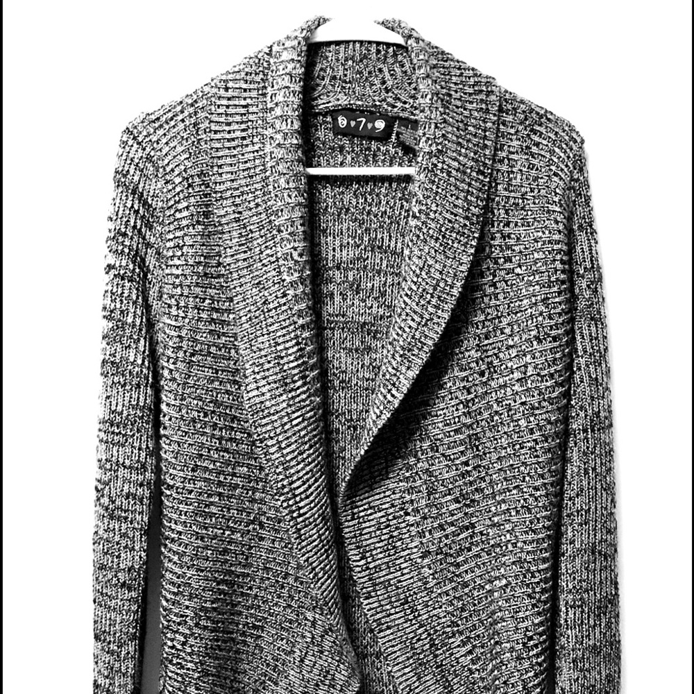 579 Cardigan Sweater